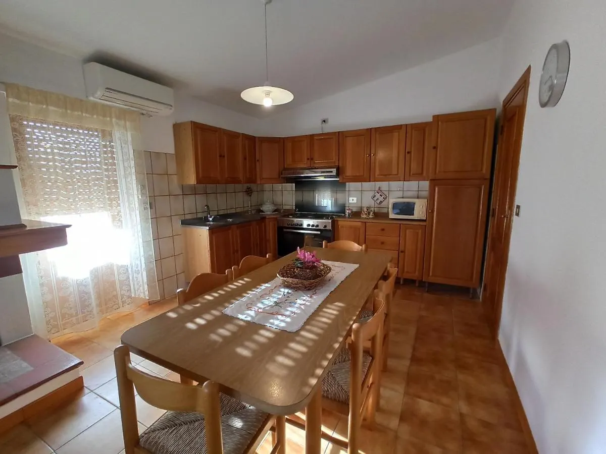 Casa Saba Lupino Apartment Orosei